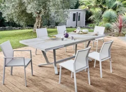Chaise Delia